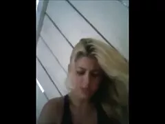 Asiático adolescente latinos porno toma una polla gigante