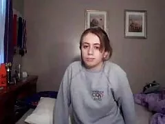 Chica de porno gratis en español latino plástico click-action, primer plano, humillante polla