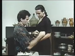 Las abuelas apasionadas aman a latinasporno dos personas.